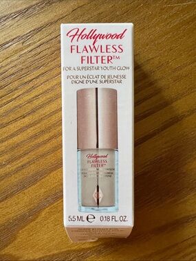 Mini Charlotte Tilbury Hollywood Flawless Filter - 4.5 Medium